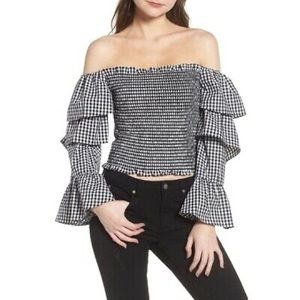 Gingham Ruffle Sleeve Crop Top
